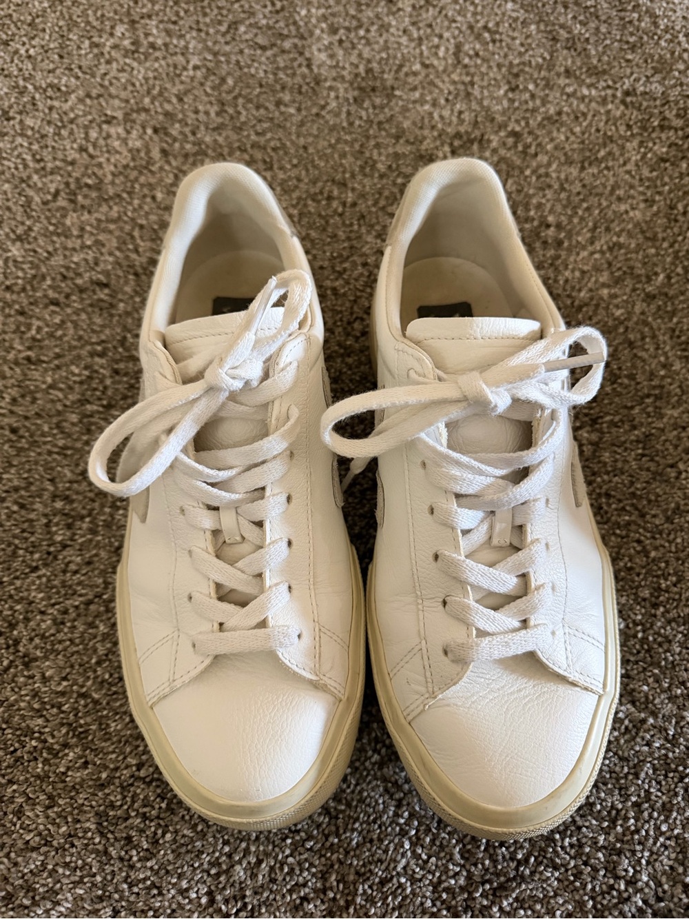 Veja Women's White and Beige Leather Sneakers - Picture 3 of 4
